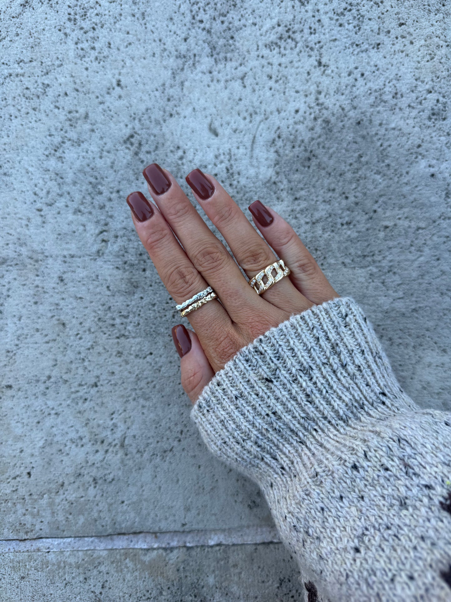14 karat gold lab-grown diamond chunky chain link ring on model by BlaireBe Jewelry