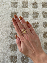 Load image into Gallery viewer, the rocky ring
