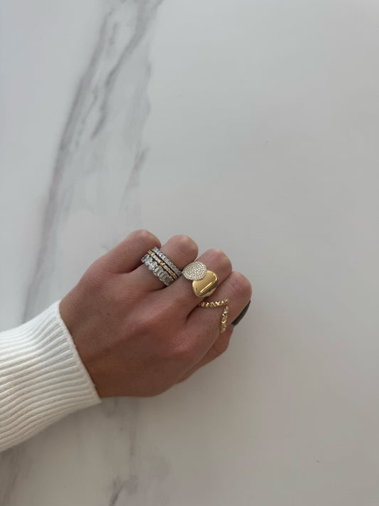 Close-up of lab-grown diamonds set in 14 karat gold ring by BlaireBe Jewelry