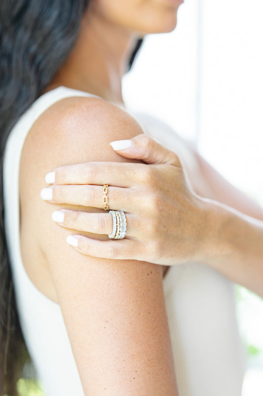14 karat gold chain ring on model by BlaireBe Jewelry
