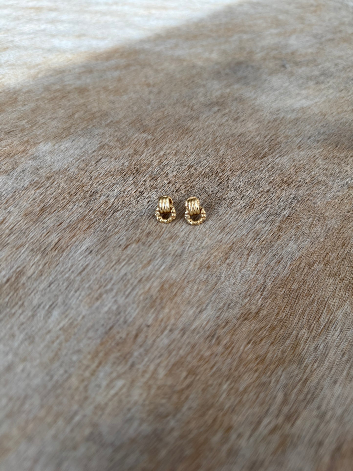 Detailed view 14 karat gold door knocker earrings by BlaireBe Jewelry